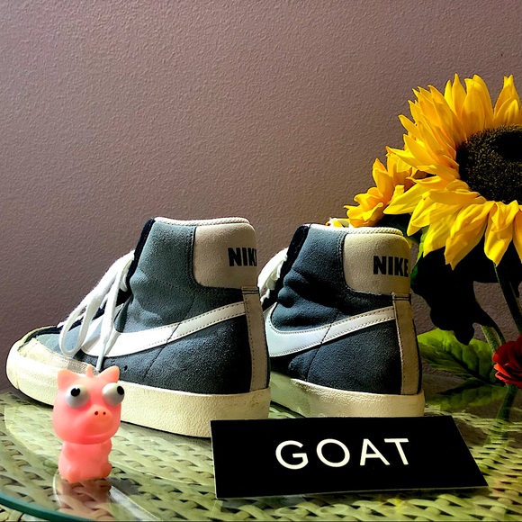 Sold! VNTG Nike Blazer Mid '77 Vintage Cool Grey Size 8 - Picture 3 of 9